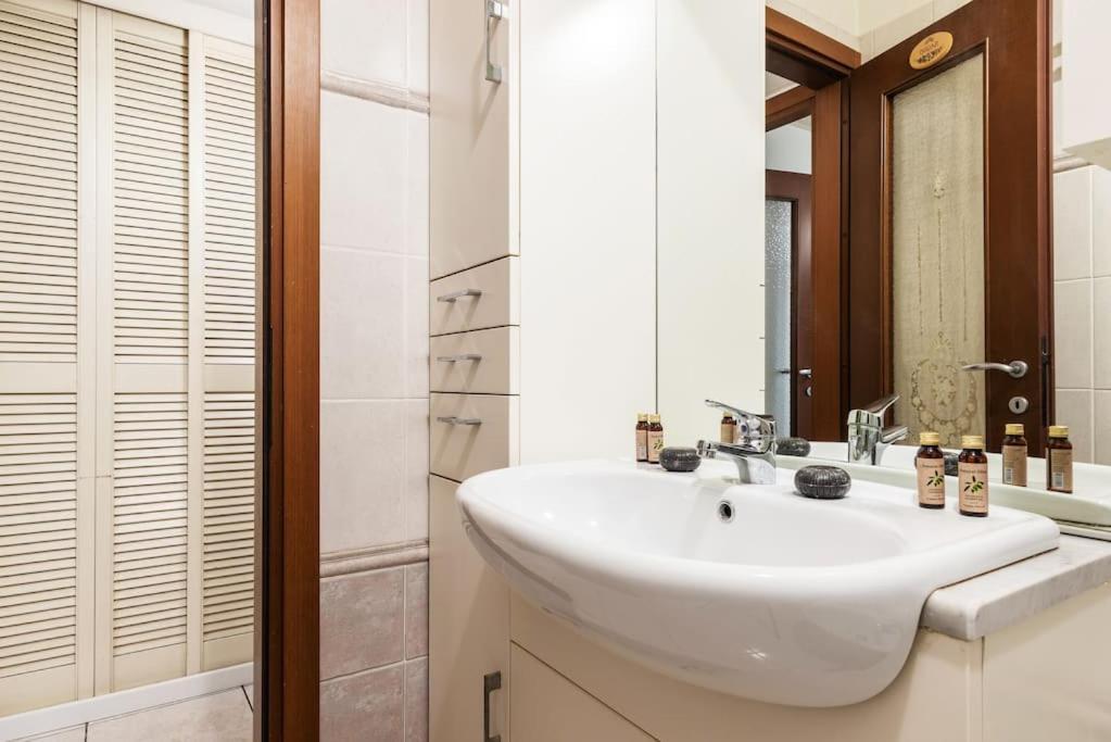 Anna E Tino Flexyrent Apartment Milan Bagian luar foto